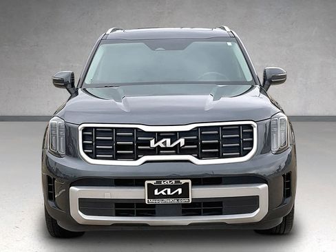 Used 2023 Kia Telluride S w/ S Sunroof Package FWD image 6