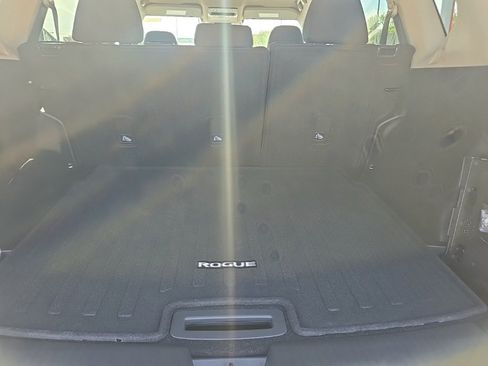 New 2026 Nissan Rogue SV image 34