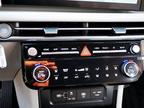 New 2026 Hyundai Tucson Limited image 35