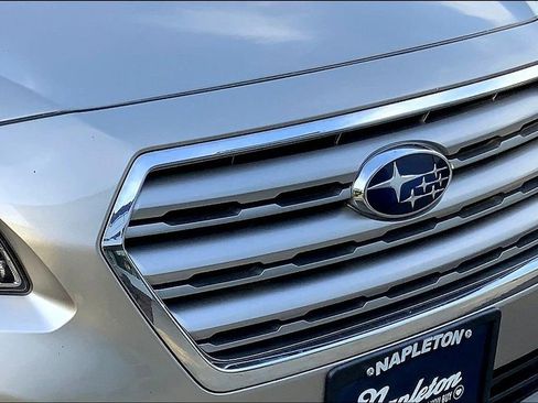 Used 2017 Subaru Outback 2.5i Limited image 32