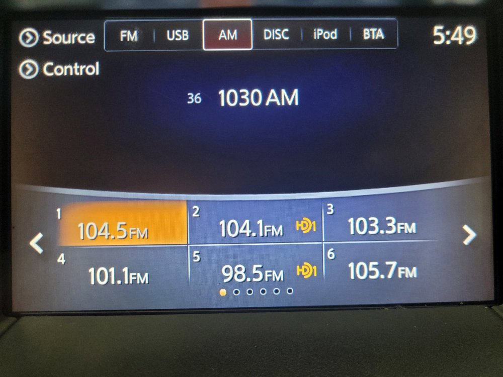 Used 2017 Nissan Pathfinder S AWD/4WD image 25
