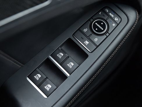 Used 2020 Genesis G80 3.3T Sport RWD image 20