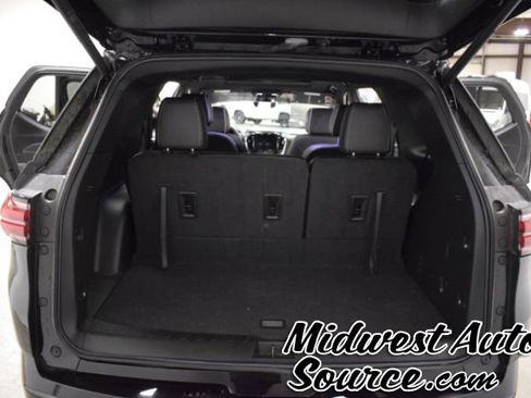 Used 2023 Chevrolet Traverse Premier w/ Redline Edition image 26