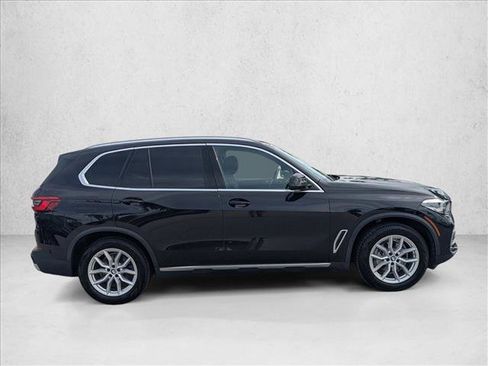 Used 2020 BMW X5 xDrive40i w/ Premium Package image 4