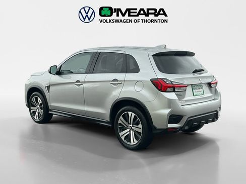 Used 2023 Mitsubishi Outlander Sport ES image 3