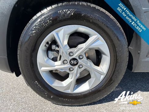 Used 2024 Hyundai Tucson SEL FWD image 12