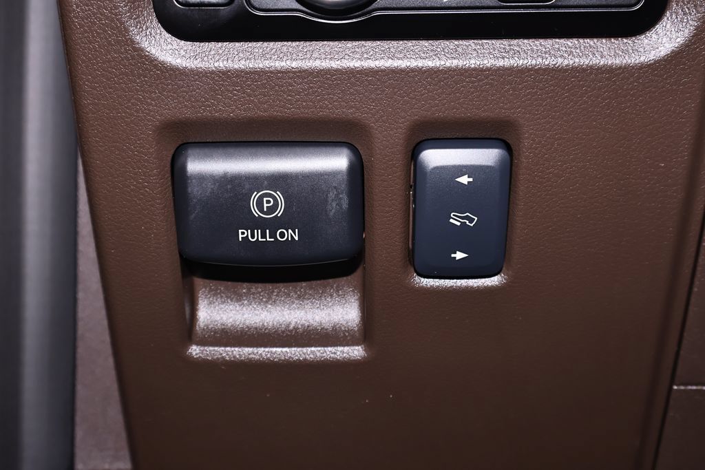 Certified 2024 Ford F150 King Ranch AWD/4WD image 28