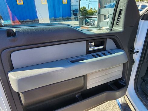 Used 2014 Ford F150 XLT w/ Equipment Group 302A Luxury image 10