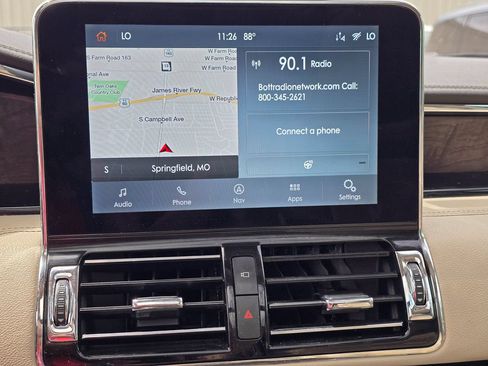 Used 2021 Lincoln Navigator Reserve AWD/4WD image 13