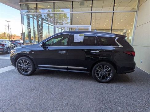 Used 2019 INFINITI QX60 Luxe w/ Limited Package image 2