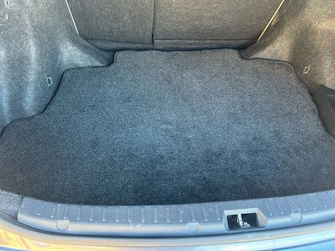 Used 2010 Toyota Corolla LE image 17