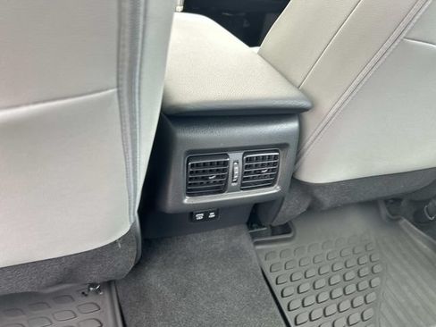 Used 2025 Toyota Camry SE w/ Multimedia Upgrade Package FWD image 17