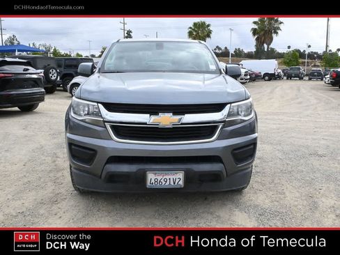 Used 2019 Chevrolet Colorado W/T w/ WT Convenience Package RWD image 2