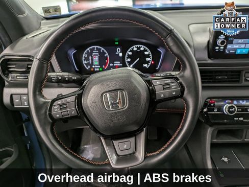 Used 2025 Honda Pilot TrailSport image 23