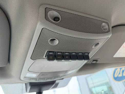 Used 2020 Ford F250 XL w/ STX Appearance Package RWD image 22