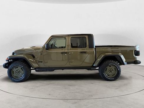 New 2026 Jeep Gladiator Willys AWD/4WD image 2