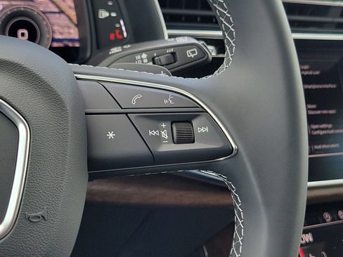 New 2026 Audi Q7 2.0T Premium AWD/4WD image 10