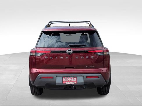 New 2026 Nissan Pathfinder SL w/ SL Premium Package AWD/4WD image 11