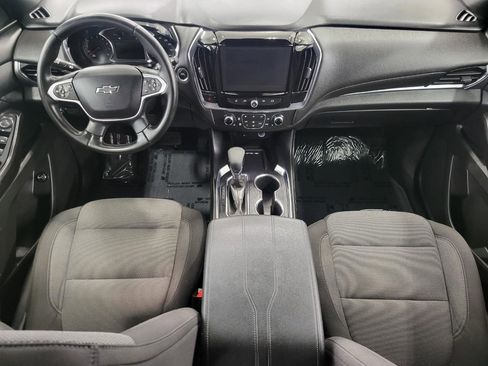 Used 2023 Chevrolet Traverse LT w/ Midnight/Sport Edition image 6