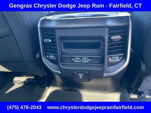 Used 2022 RAM 1500 Big Horn AWD/4WD image 29