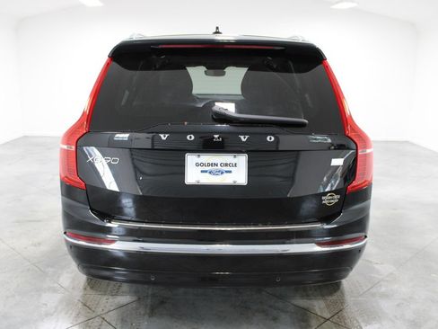Used 2024 Volvo XC90 T8 Plus w/ Protection Package Premier image 8