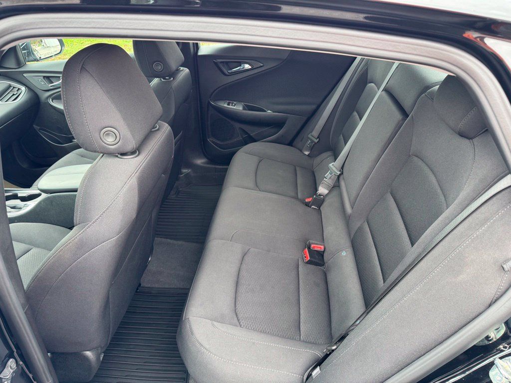 Certified 2023 Chevrolet Malibu LT w/ Midnight Edition FWD image 21