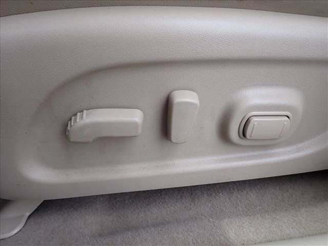 Used 2014 Nissan Pathfinder SL w/ SL Premium Package AWD/4WD image 15
