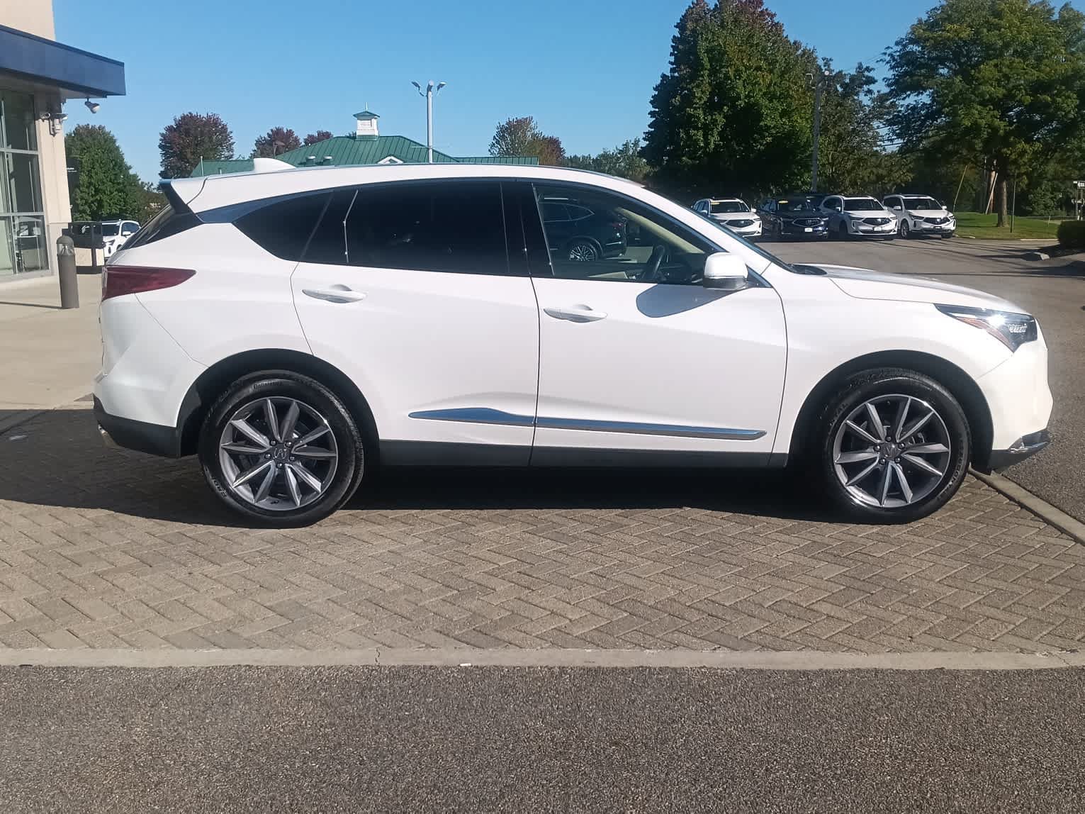 Used 2024 Acura RDX w/ Technology Package AWD/4WD image 6
