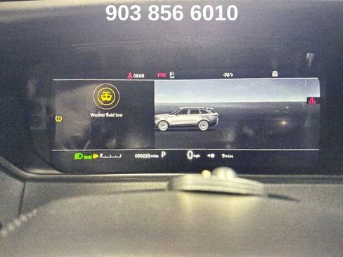 Used 2018 Land Rover Range Rover Velar R-Dynamic HSE image 4