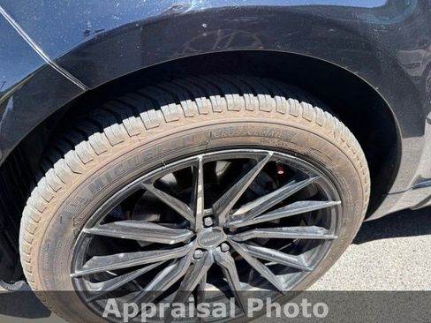 Used 2018 Land Rover Range Rover Sport HSE AWD/4WD image 7