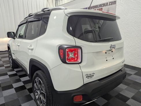Used 2017 Jeep Renegade Limited image 8