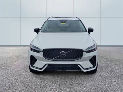 New 2026 Volvo XC60 B5 Ultra w/ Protection Package Premier image 2