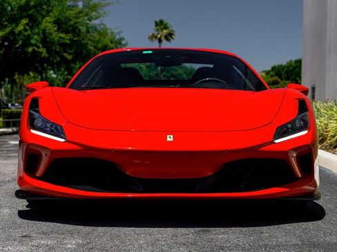 Used 2021 Ferrari F8 Spider RWD image 38