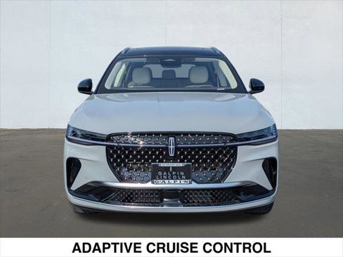 New 2026 Lincoln Nautilus Black Label image 4