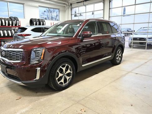 Used 2020 Kia Telluride EX image 8