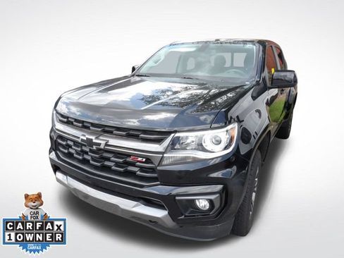 Used 2022 Chevrolet Colorado Z71 AWD/4WD image 7