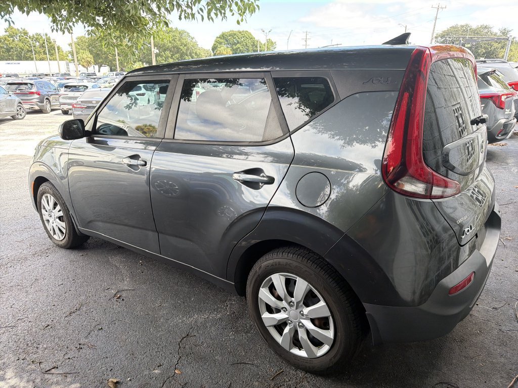 Used 2020 Kia Soul LX FWD image 5
