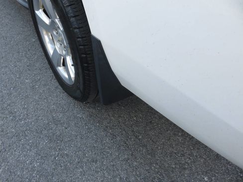 Used 2016 Chevrolet Suburban LT image 39