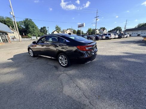 Used 2018 Honda Accord LX image 25
