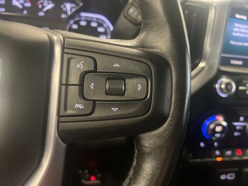 Used 2020 GMC Sierra 1500 SLE w/ SLE Value Package AWD/4WD image 17