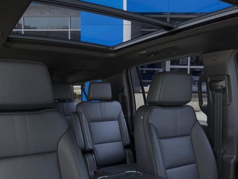 New 2026 Chevrolet Suburban RST RWD image 24