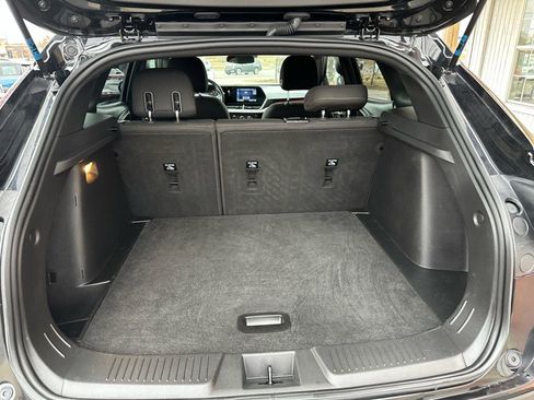 Used 2024 Chevrolet Trax RS image 8