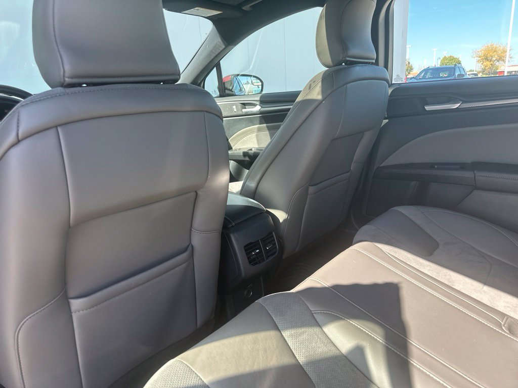 Used 2017 Ford Fusion Sport AWD/4WD image 19