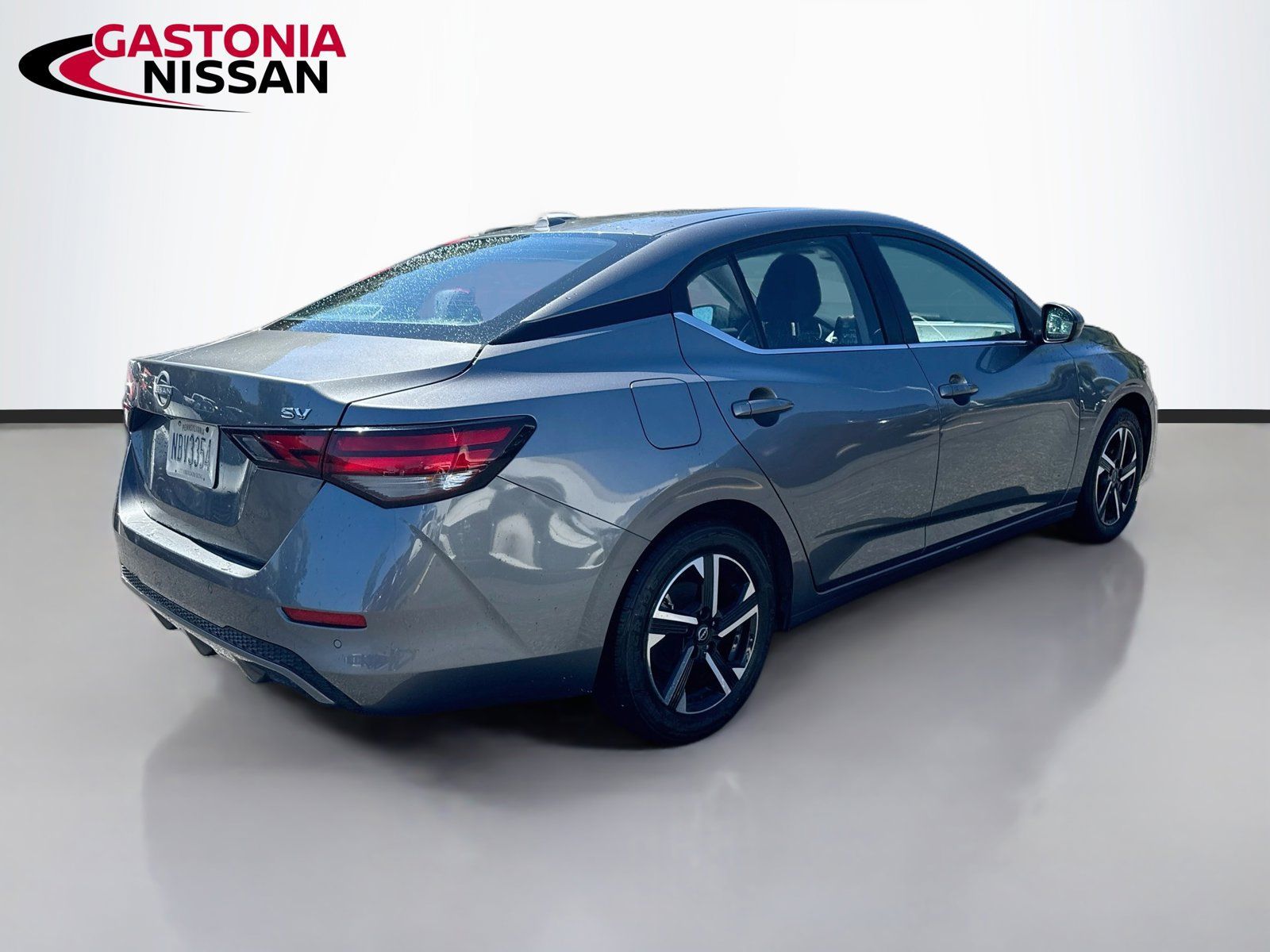 Used 2024 Nissan Sentra SV FWD image 9