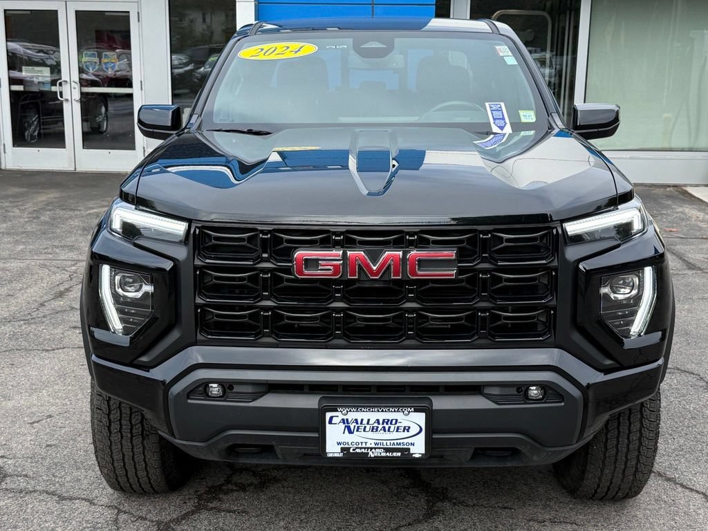 Used 2024 GMC Canyon Elevation w/ Convenience Package AWD/4WD image 2