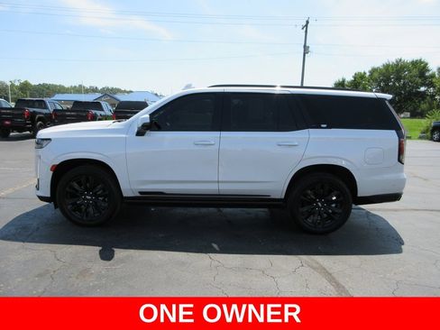 Used 2023 Cadillac Escalade Sport w/ Touring Package AWD/4WD image 11