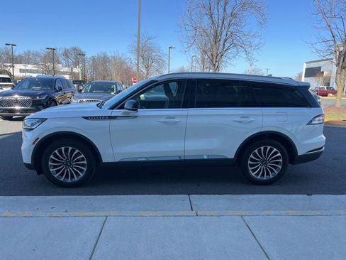 Certified 2024 Lincoln Aviator AWD w/ Premium Package image 6