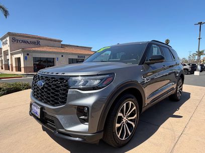 Used 2025 Ford Explorer ST-Line