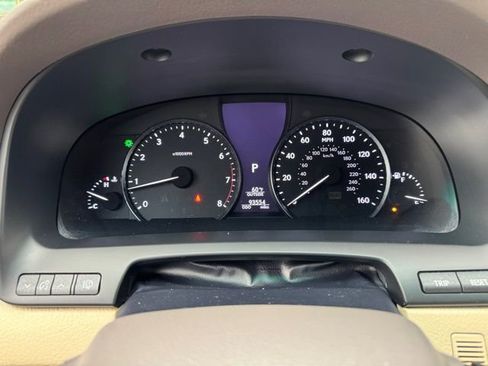 Used 2014 Lexus LS 460 AWD w/ Comfort Package image 13