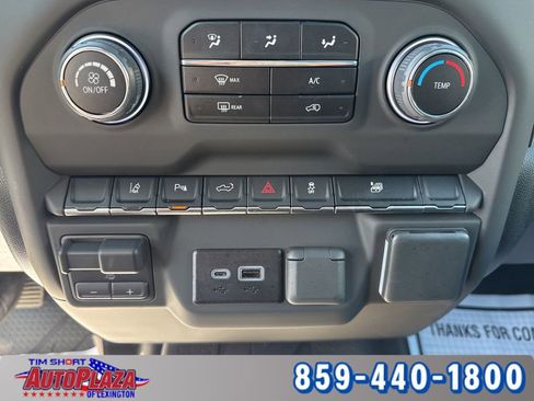 Used 2025 Chevrolet Silverado 2500 Custom w/ Custom Value Package image 31